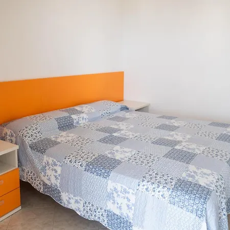 Vista Mare Mv4 ליגננו סביאדורו